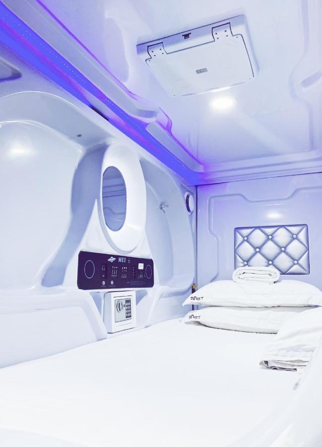 Met A Space Pod @ Boat Quay Singapur Exterior foto
