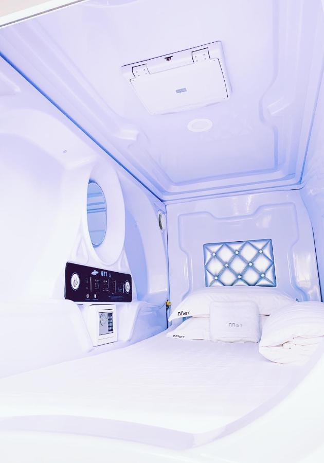 Met A Space Pod @ Boat Quay Singapur Exterior foto